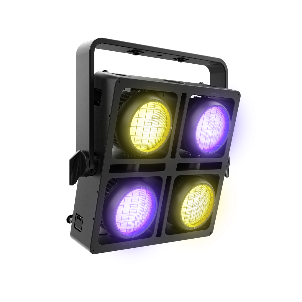 [CHA-STRIKEARRAY4C] Chauvet Professional STRIKE Array 4C – Kraftig IP65 blinder/strobe med RGBA-WW LED